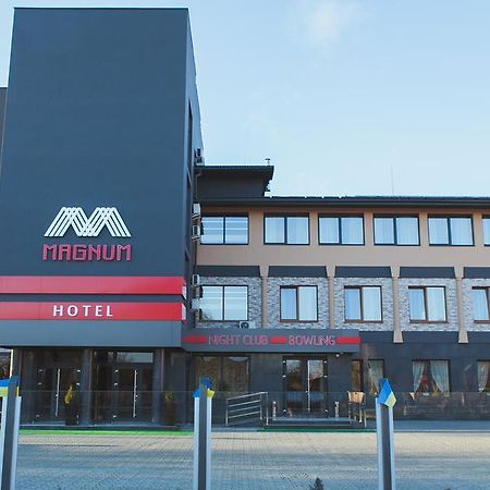 Hotel Magnum Beregovo Exterior foto